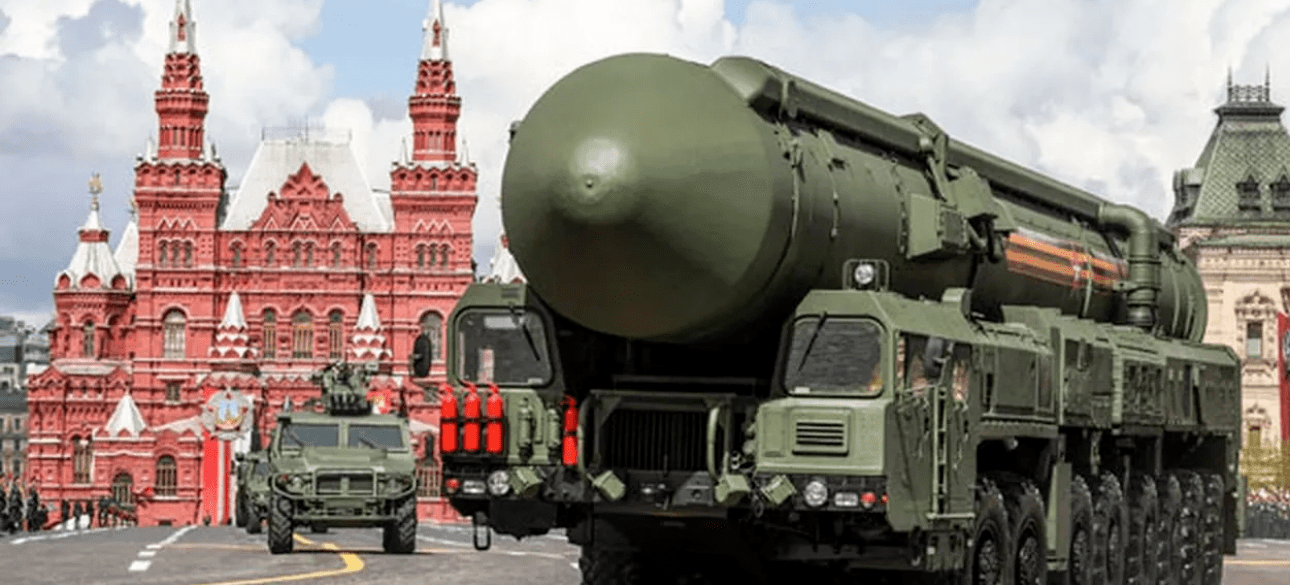 кремль, москва, россия, ядерная ракета
