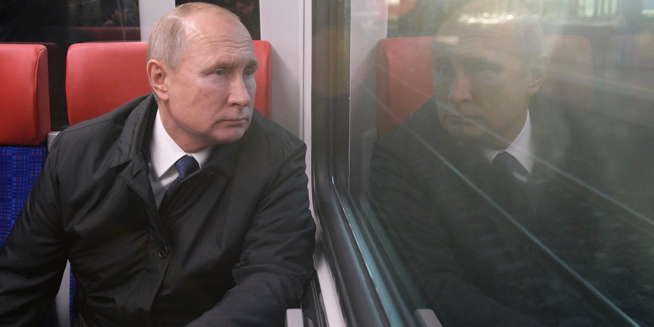 Путін у потягу
