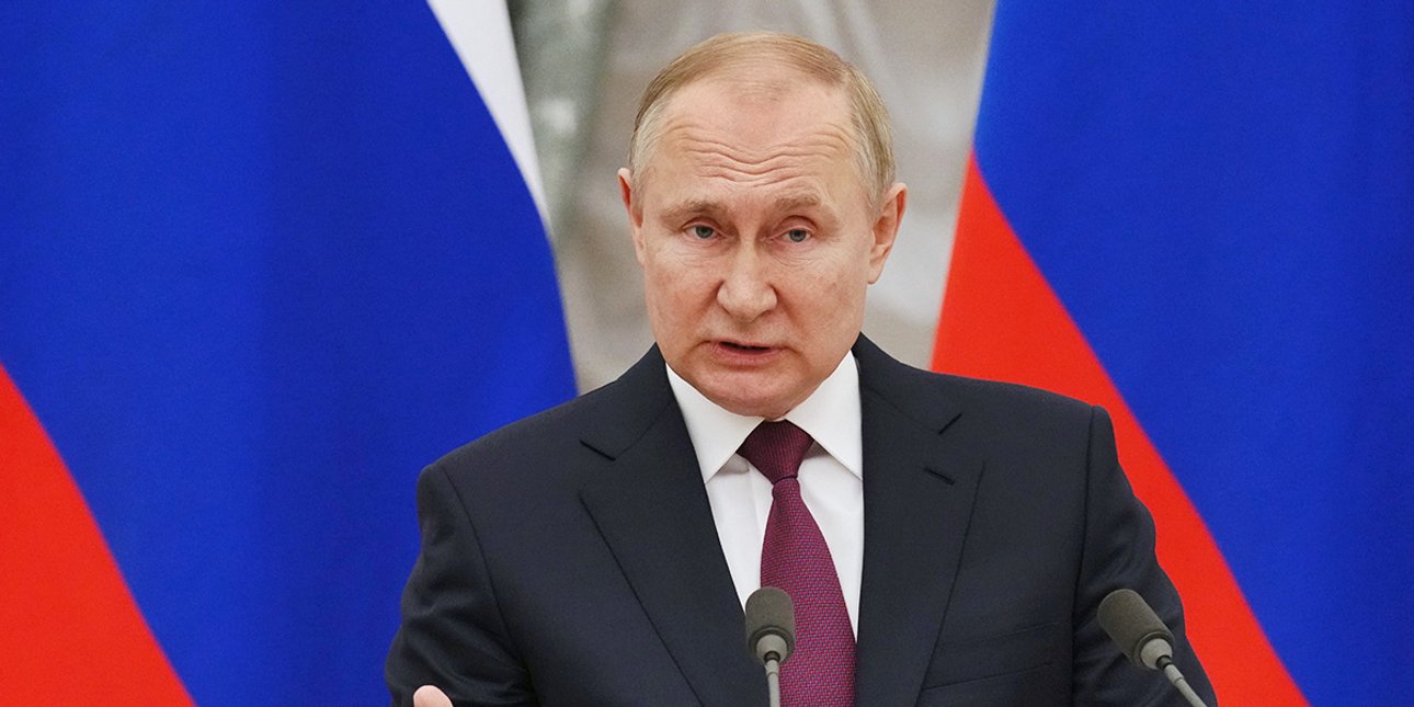 Володимир Путін, в станоєнний