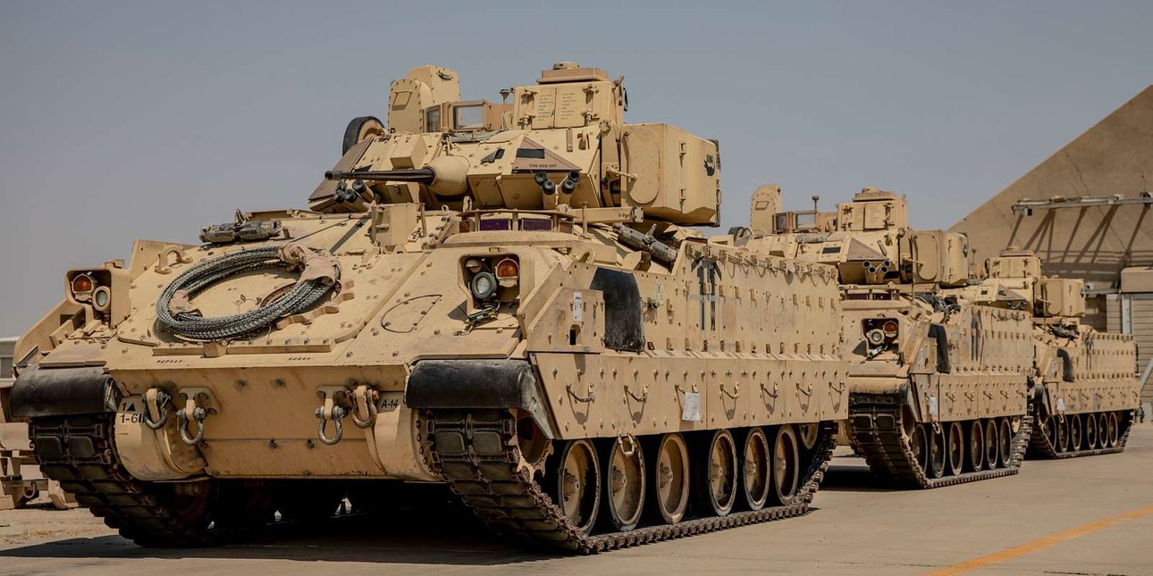 bradley, БМП, американская помощь, война