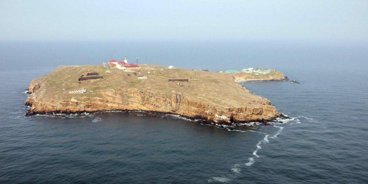 росіяни атакували острів Зміїний, росія атакувала міст у Затоці, міст у Затоці, острів Зміїний, атака зміїний, атака затоки, масований ракетний обстріл України 10 лютого