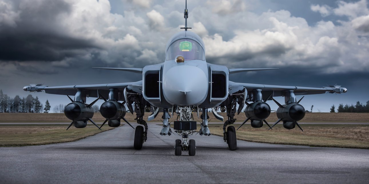 Винищувач, Gripen, Швецiя