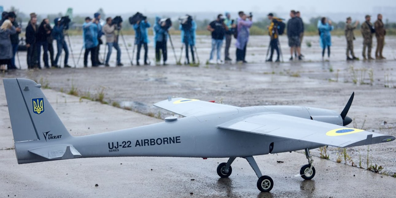 ударный дрон, UJ-22 Airborne дроны, украинский дрон, дроны