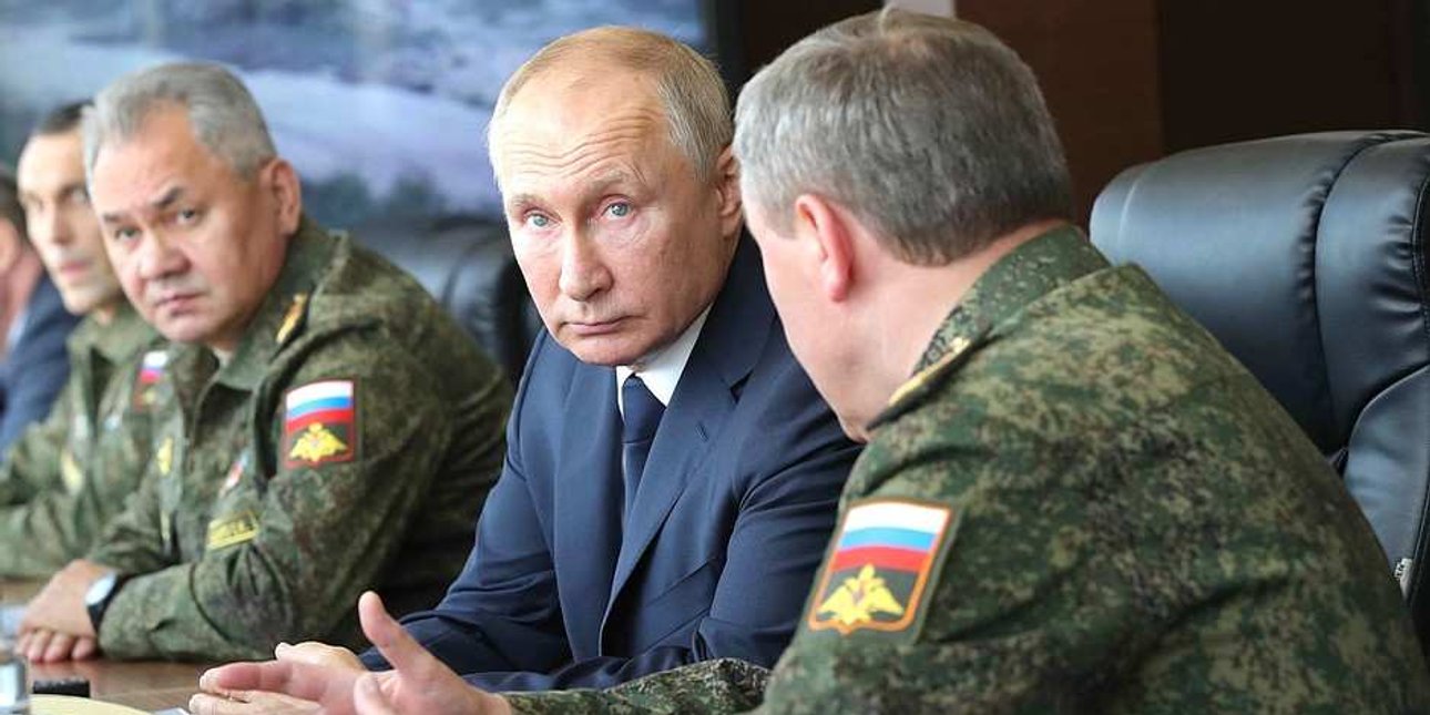 Путин шойгу, путин шойгу, Путин шойгу, путин шойгу, перенос столицы россии, дерипаска предложил перенести столицу россии в красноярск, столица россии, столица россии красноярск, красноярск, Москва, столицу россии перенесут из москвы