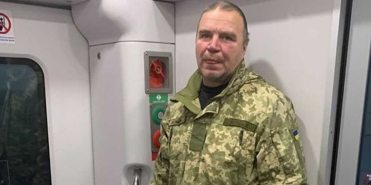український військовий, зсу, запах, уз, укрзалізниця