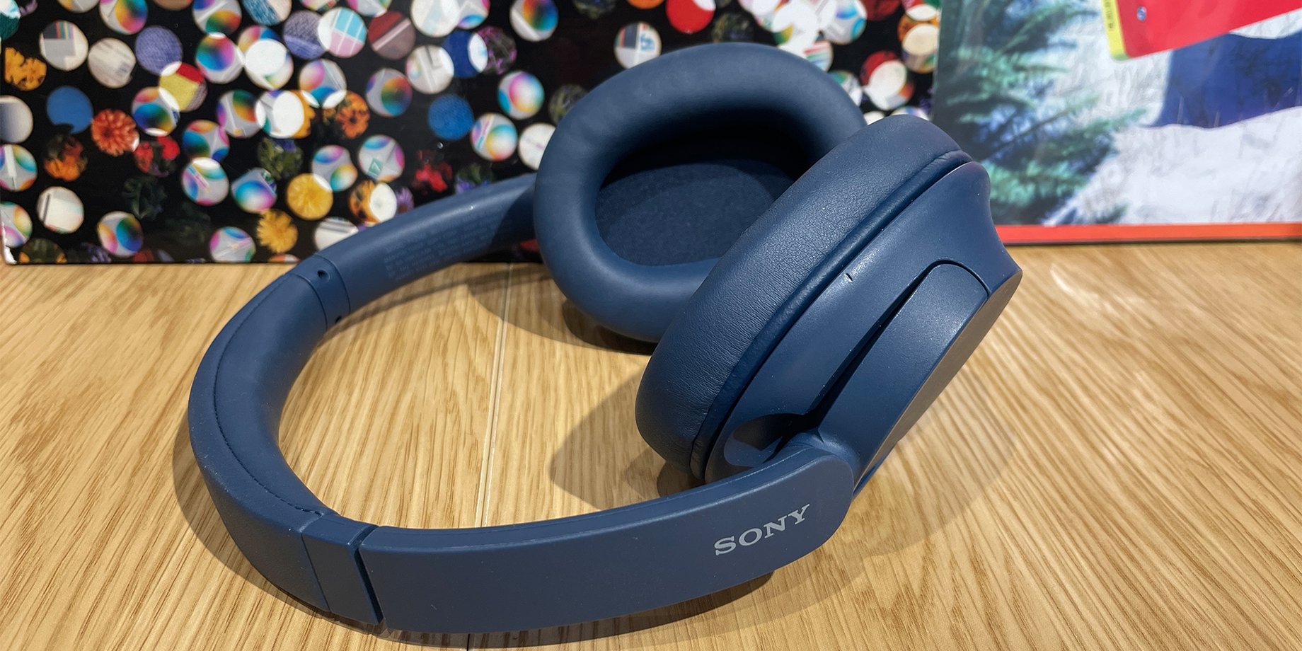 Бюджетні наушники Sony WH-CH720N з активним шумодавом подешевшали у 2026 році