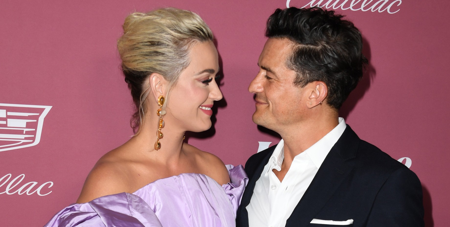 Кэти Пэрри поздравила Орландо Блума с 45летием, показав