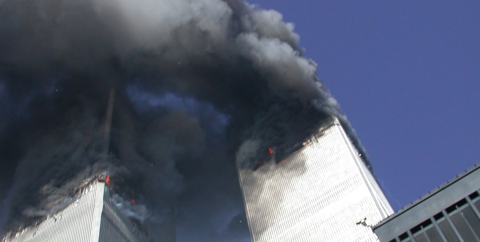 Что случилось в сентябре 2001 года. Башни-Близнецы 11 сентября 2001. Теракт 11 сентября в Нью Йорке.