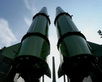 Россия может запустить "Орешник" в течение суток: в Воздушных силах предупредили об угрозе