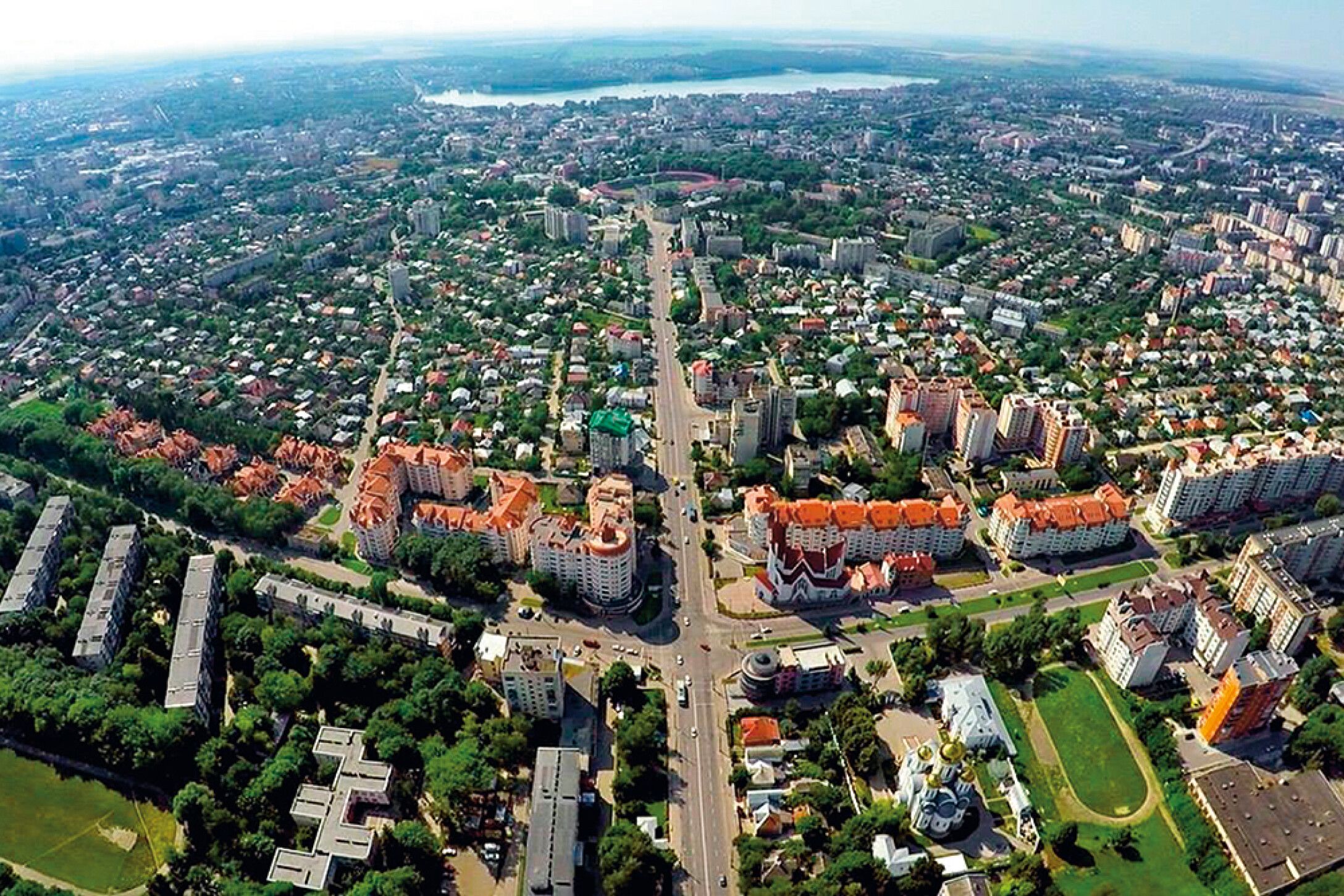 Тернополь. Город Тернополь Украина. Тернополь центр города. Тернополь достопримечательности. Тернополь Украина фото.