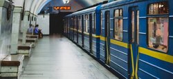 Для 648 000 семей Киева вернули свет: как работает метро и электротранспорт, — КГГА