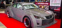 Безумный тюнинг: студенты превратили Lexus в оригинальное авто из Minecraft (видео)