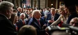 Битва за Конгресс США: что не так с промежуточными выборами и почему Трамп идет на крайние меры