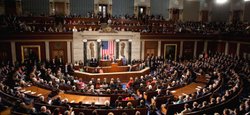 Палата представителей США одобрила новую большую помощь Украине и жесткие санкции против РФ