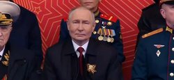 "Помітно постарілий": ЗМІ обговорюють, який вигляд мав Путін на найкоротшому параді в історії РФ