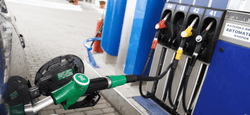 Цены на АЗС 28 апреля: сколько стоит заправить автомобиль
