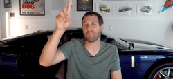 Блогер радуется тому, что не купил эти пять автомобилей: почему он от них отказался (видео)