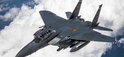 2,5 Маха за 4 секунды: почему "старый" F-15E выигрывает гонку у новейших истребителей F-35