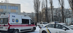 "Детей не выпускали из классов": появились новые подробности нападения подростка в киевской школе