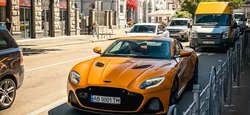 В Киеве засветился редкий "суперлегкий" Aston Martin мощностью более 700 сил (фото)