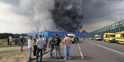 Бессмысленная война с украинскими складами: о последствиях ударов по розничной торговле