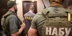 В Минвосстановления проводят следственные действия в связи с возможной взяткой: причастного чиновника отстранят