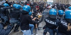 Славянск, Париж, Милан: почему беспорядки во Франции и Италии напоминают гибридную войну РФ