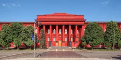 Красному корпусу КНУ – 189 лет: 5 самых красивых университетов в Украине (фото)