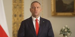 "Усі поляки знають і розуміють": Навроцький зробив нову заяву на адресу Зеленського через орден
