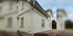 Українці купили стару хату за $55 тисяч: всередині на них чекав "сюрприз" (фото)