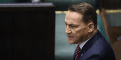 "Есть запас": Сикорский рассказал, как готовится к войне РФ против Польши (видео)