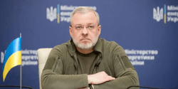 Браслет сняли, ограничения оставили: какое решение принял ВАКС в отношении экс-министра Галущенко