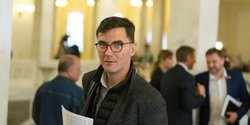 Квартира у мастера ресниц: "Слуга народа" Мотовиловец снимает элитное жилье втрое дешевле рынка, — Bihus.Info (фото)