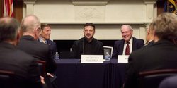 Преодолели первый барьер: Сенат США поддержал законопроект о "адских" санкциях против России