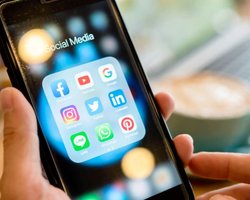 Интернет в Херсоне цензурируют жестче, чем в РФ: заблокированы соцсети и украинские СМИ