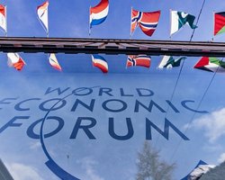 Давос-2022 с Зеленским и без россиян: что обсудят мировые лидеры на форуме (фото)