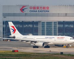 Політ понад добу: китайська авіакомпанія запустила найдовший у світі прямий рейс