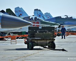 Помешает вернуть Курскую область: РФ отправляет военных из "космических войск" в пехоту, — разведка