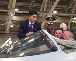 За северокорейских военных РФ передаст КНДР истребители МиГ-29 и Су-27: что известно