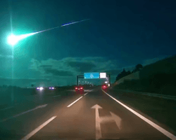 В Германии обломки метеорита упали на жилые дома: что известно (видео)