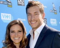 Топ-менеджер Google погиб на Эвересте после землетрясения в Непале