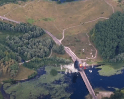 Повітряні сили ЗСУ  показали роботу високоточних авіабомб на Курщині (відео)