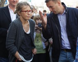 Собчак была частью махинации властей на выборах, - Навальный