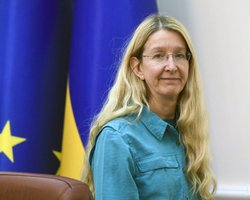 Супрун рассказала о целебных свойствах поцелуев