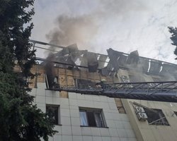 ВС РФ ударили ракетами С-300 по Славянску и Краматорску: попали в завод (фото)