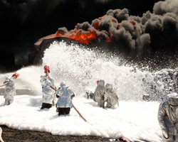 Пожар на нефтебазе БРСМ