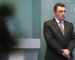 Решение о санкциях против телеканалов будет невозможно отменить, оно готовилось давно, - СНБО