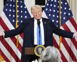 "Не в восторге": Трамп считает, что вторжение российских БПЛА в Польшу могло быть "ошибкой"