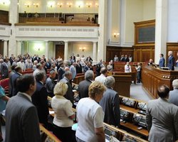 Во фракцию Партии регионов вошли пять БЮТовцев