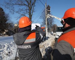 Удар ЗС РФ по ТЕЦ у Харкові: чи відключатимуть світло в будинках без тепла
